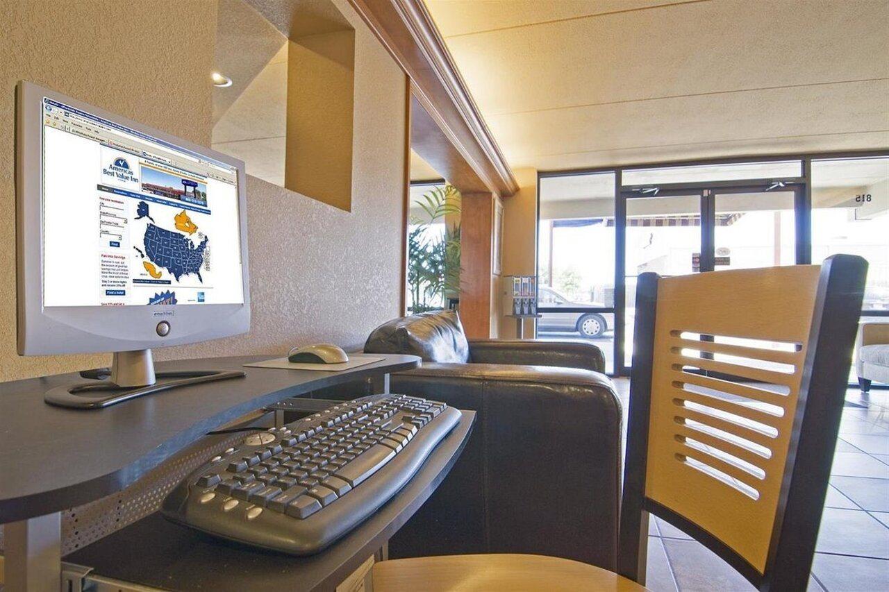 Americas Best Value Inn & Suites Conway Esterno foto
