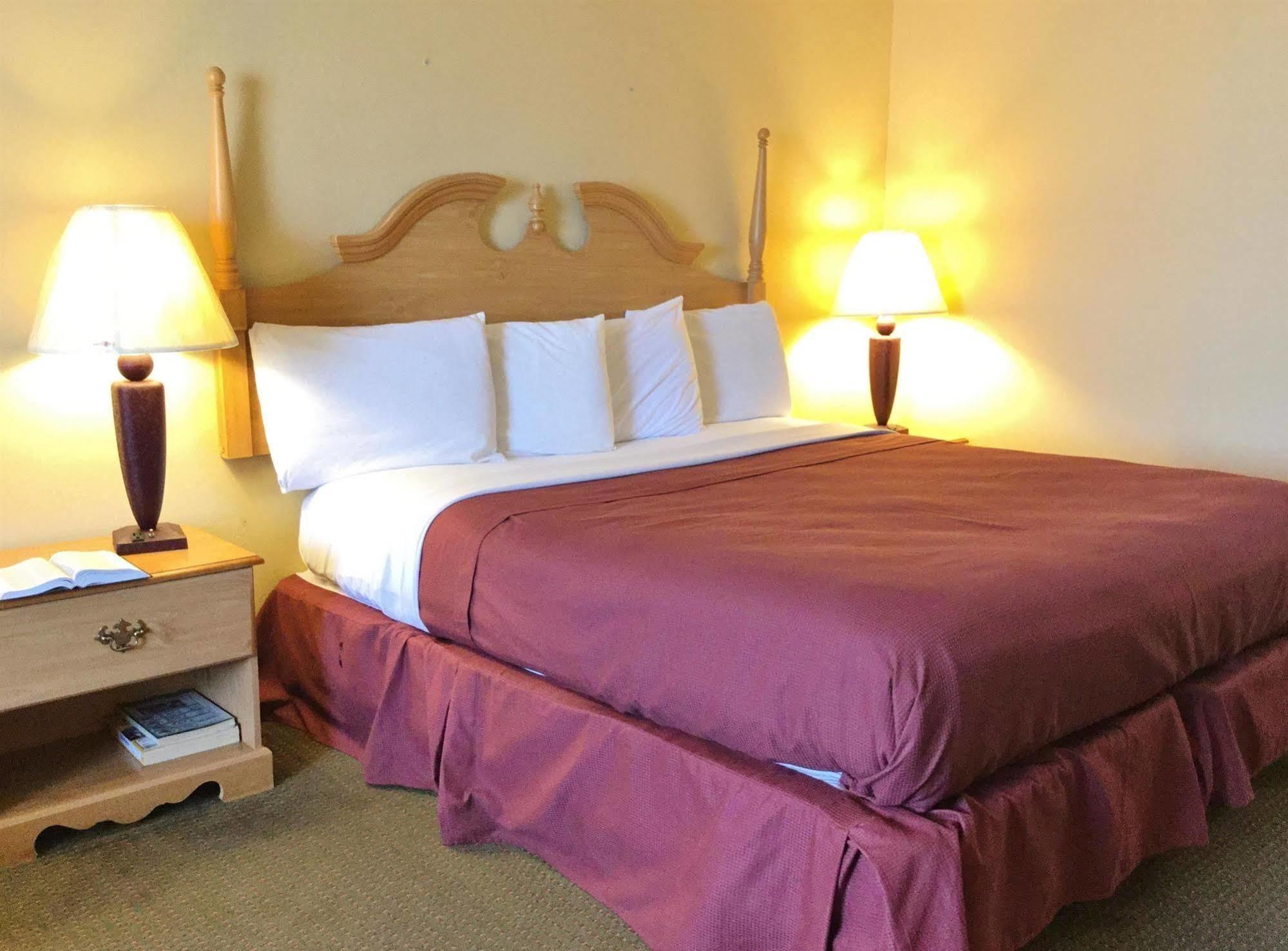 Americas Best Value Inn & Suites Conway Esterno foto